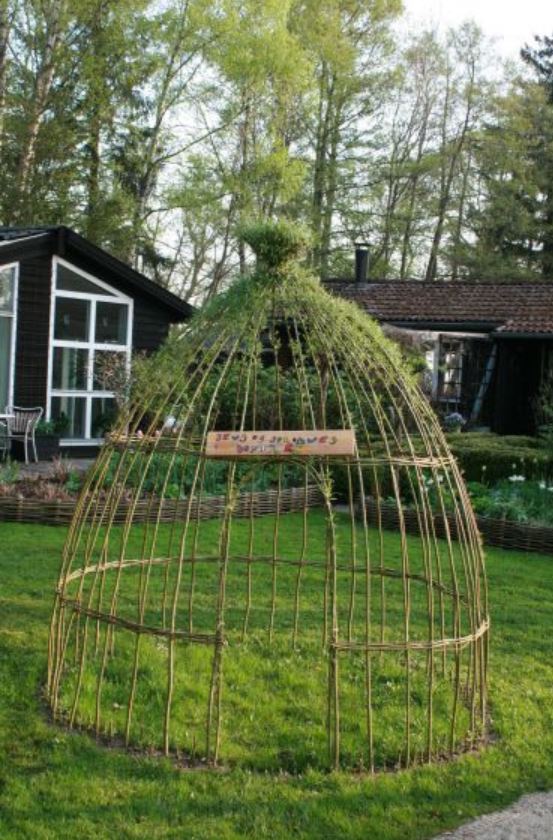 Willow Hut Kits - Free shipping